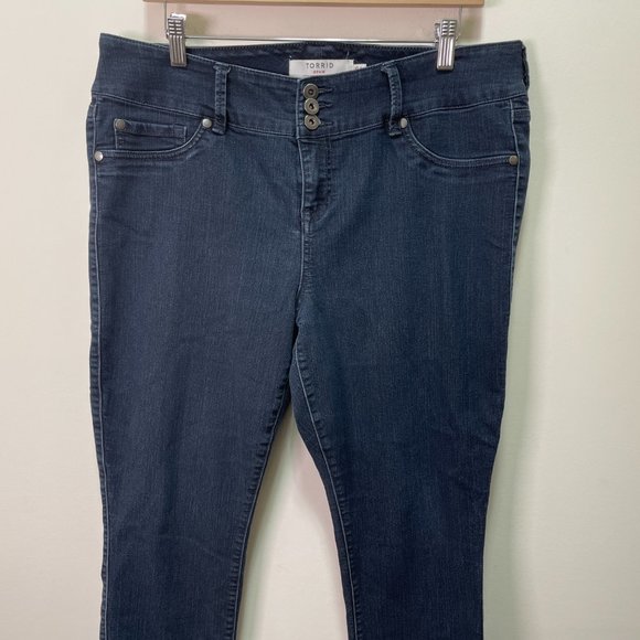 Torrid High Rise Skinny Jegging sz 16S - Picture 3 of 12